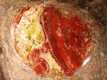 南紅瑪瑙原石<br> 4271g (a80)