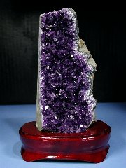 アメジスト紫水晶原石クラスター<br> ウルグアイ産 930g (124)