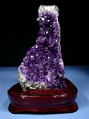 アメジスト紫水晶原石クラスター<br> ウルグアイ産 791g (126)