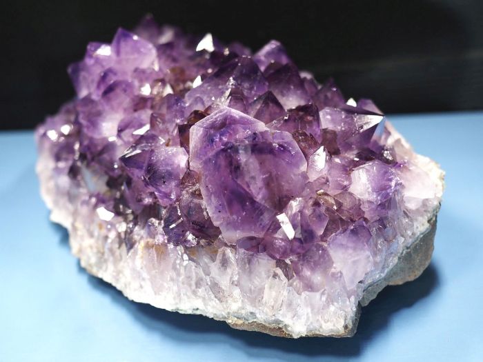 アメジスト クラスター 紫水晶 原石　瑪瑙母岩　紫水晶カッサ天然石