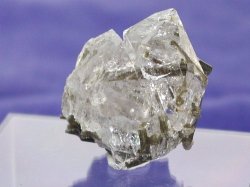 エピドート入り水晶<br> スイスアルプス産 (28G5-3)