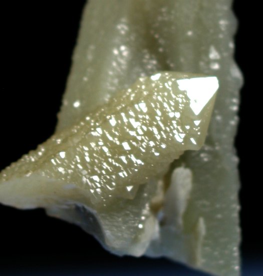 ヘデンバーガイトインクォーツ 緑水晶・内モンゴル 11.3cm173g (31)