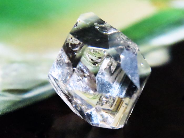 ハーキマーダイヤモンド 単結晶 4.9g (62)