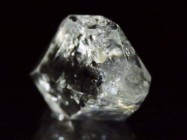 ハーキマーダイヤモンド 水入り 3.9g (161)