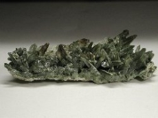 ガネーシュヒマール水晶<br>クラスター 145g (103)