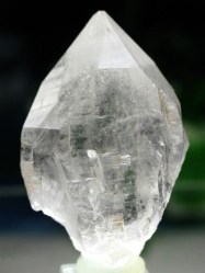 ガネーシュヒマール水晶<br> 単結晶ポイント 86g (*73)