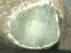 ミャンマー産翡翠原石<br> 1028g (66)
