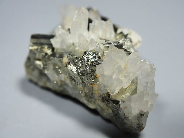 SzH}Kz zRY 45g (260)