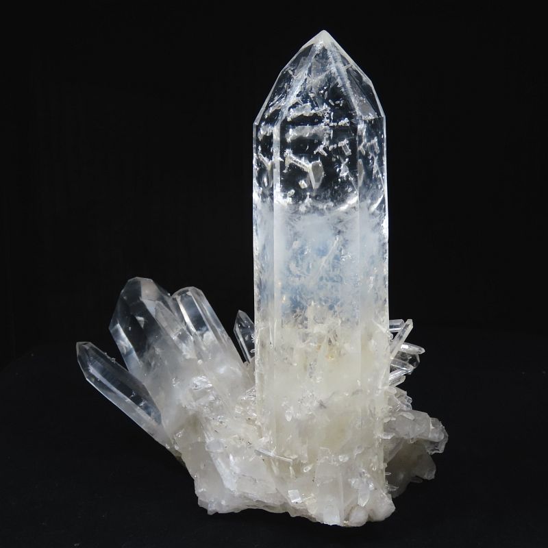 RrAANX^[ 1165g (135)