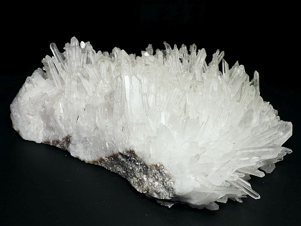 水晶クラスター上のバライト 重晶石 2.15kg (246)