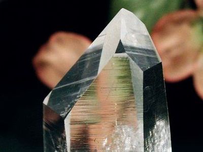 アーカンソー州産水晶 ポイント単結晶