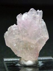 ローズクオーツ結晶原石<br> 紅水晶 8.5g (43)