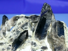 モリオン(黒水晶)<br> カザフスタン/アクチャタウ<br> 1758g (44)