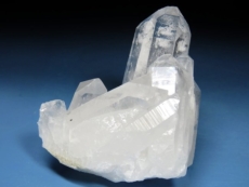 水晶原石クラスター<br>木里産(特4)172g