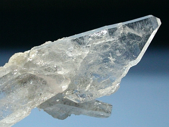 ファーデン水晶
