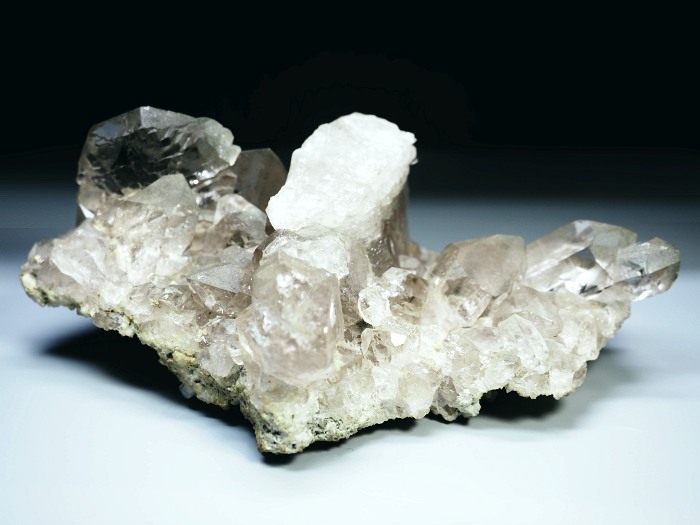 �O�C���f���N�H�[�c�N���X�^�[ �X�C�X�E�A���v�X���� 1023g (0410)