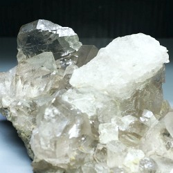 グインデルクォーツクラスター<br> スイス・アルプス水晶<br> 1023g (0410)