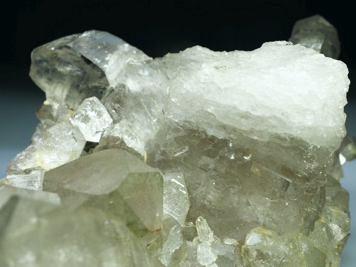 �O�C���f���N�H�[�c�N���X�^�[ �X�C�X�E�A���v�X���� 1023g (0410)