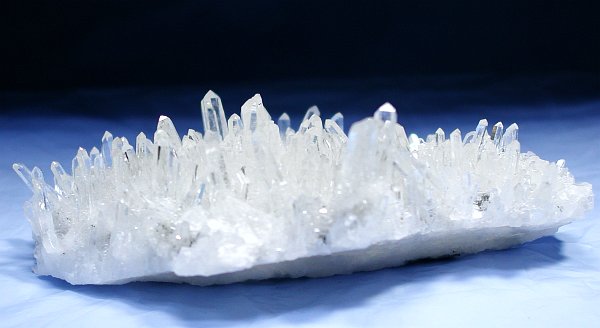 針水晶クラスター 中国 福建省産 R5-1014 | 石や なごみん【高