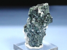 トルマリン原石<br> ブラジル産 (44)