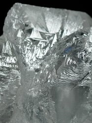 トライゴーニック水晶<br> ブラジル産 271g (*119)