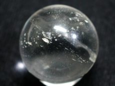 水入り水晶丸玉<br> 21.7mm(16)