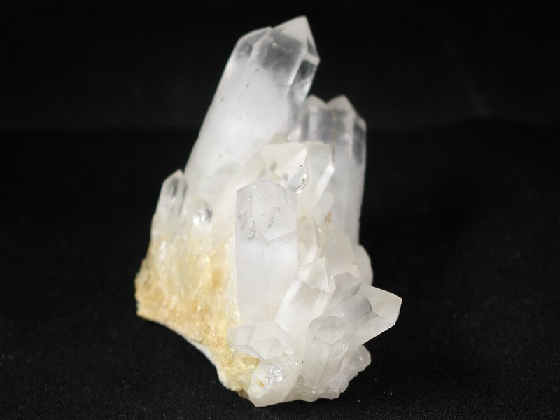 ファントム水晶クラスターマダガスカル産 229g(142)