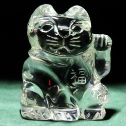 水晶彫刻品 招き猫<br> 高さ64mm (61)