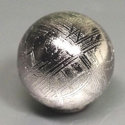 ギベオン隕石ビーズ3A 14.8mm (119)