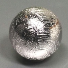ギベオン隕石ビーズ<br>3A 14.8mm (122)