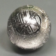 ギベオン隕石ビーズ<br>3A 15mm (124)