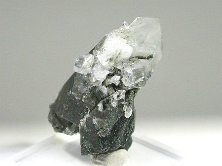 Kl[VEq}[(4)