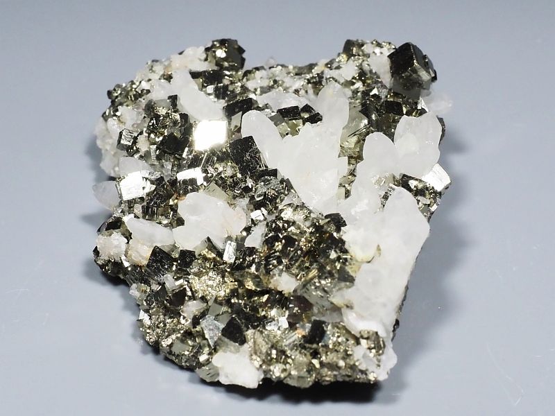 Sz zRY 147g (235)