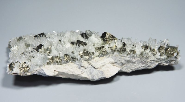 SzMz zRY 178g (245)