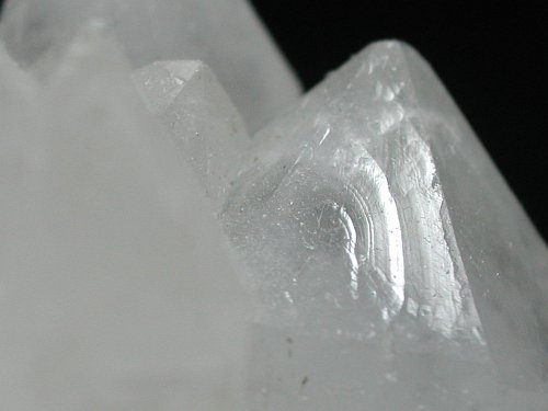 E/`FrXJY~jNX^[ 75g (RU25)