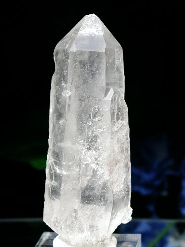 ������(281)���C�g�j���O�N���X�^��