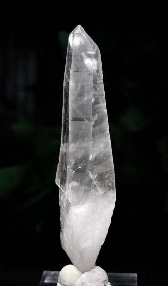 ���C�g�j���O�N�H�[�c ������ g ()