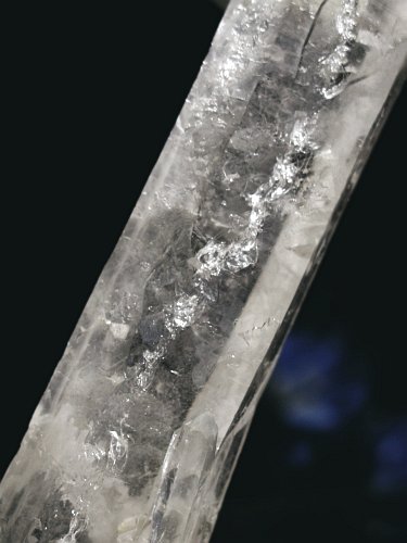 ������(318)���C�g�j���O�N���X�^��