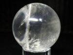 天然水晶玉φ54.5(251)
