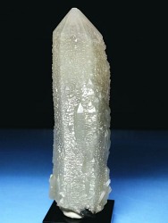 ヘデンバーガイトインクォーツ/緑水晶