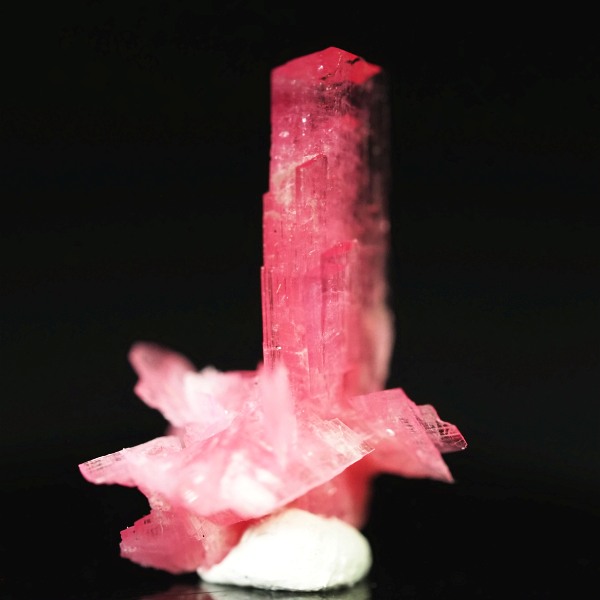 ���[�h�i�C�g�������� �΂�P�� 16x11x15(mm) (241)