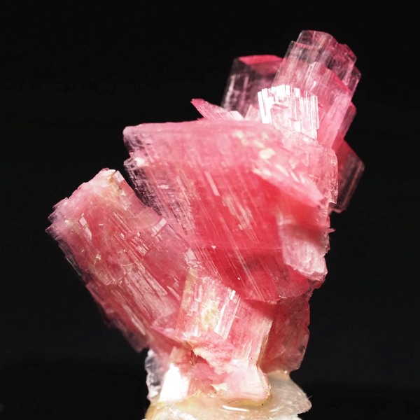 ���[�h�i�C�g�������� �΂�P�� 15x12x20(mm) (251)