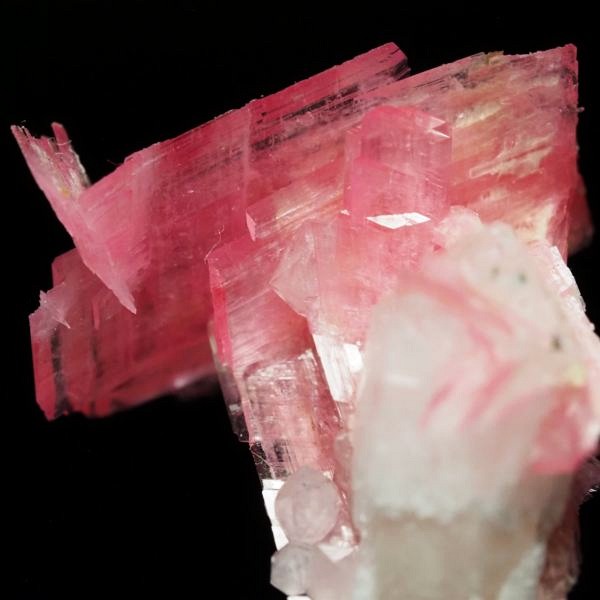 ���[�h�i�C�g�������� �΂�P�� 16x16x22(mm) (266)