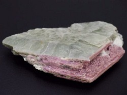 �_��Ԃ̃��s�h���C�g<br> �u���W���Y 136g (46)