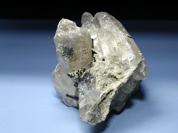 g} uWY (50)