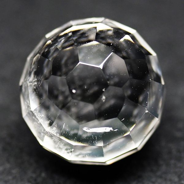 E~[{[ a26mm (9)