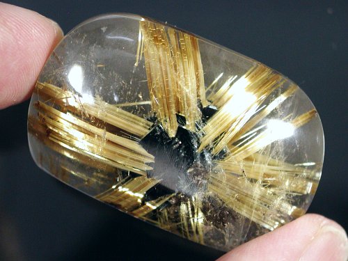 z`(^C`)NH[c [X 162.3ct (49)