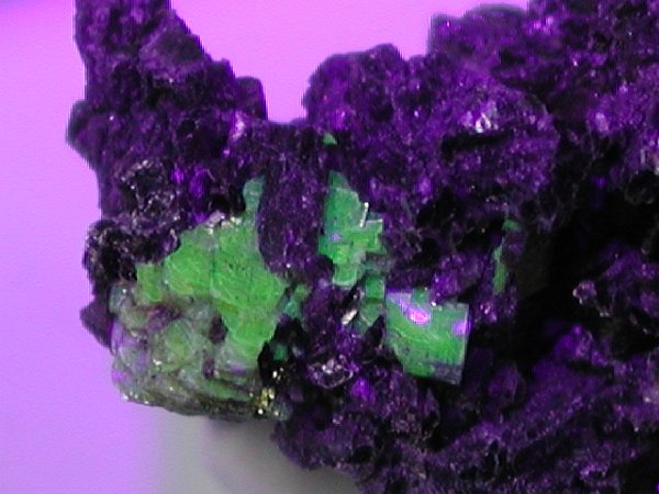 ӊDEzEIgD[iCgAutunite(2)
