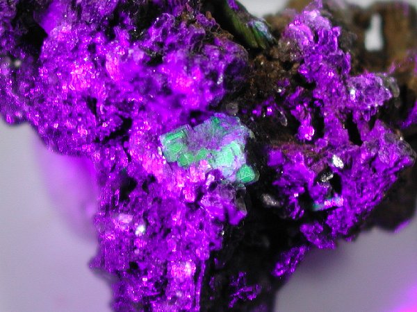 ӊDEzEIgD[iCgAutunite(4)