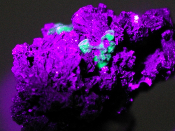ӊDEzEIgD[iCgAutunite(4)